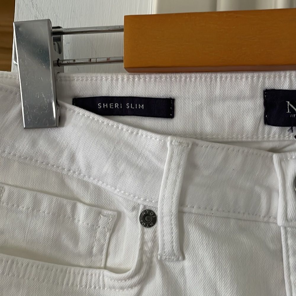 NEW NYDJ Sheri side slit slim ankle jeans in optic white 4 nwot - Picture 7 of 11